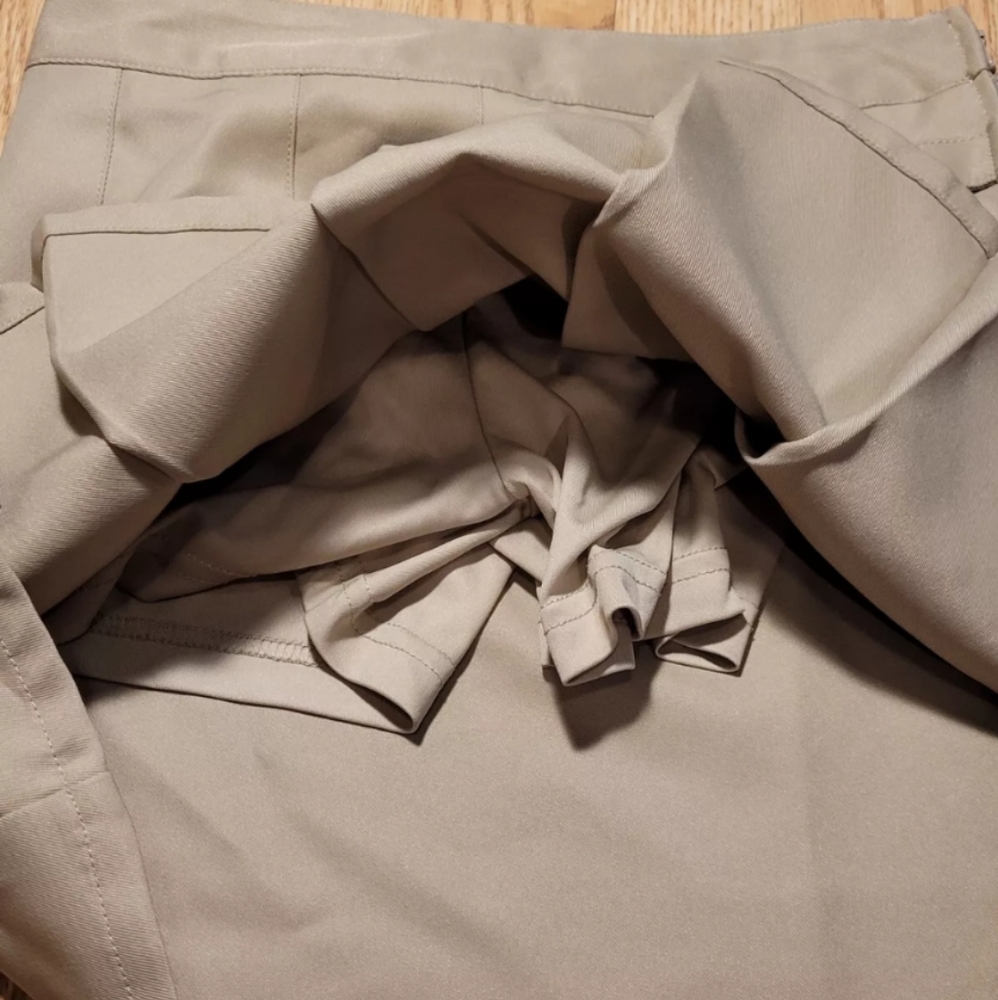 French Toast Skort Girls Size: 8 School Uniform - Picture 3 of 11